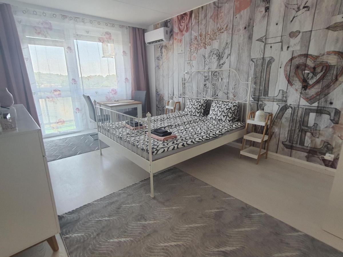 Hegyalja Apartman Miskolc Exterior foto