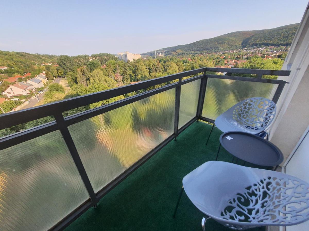 Hegyalja Apartman Miskolc Exterior foto